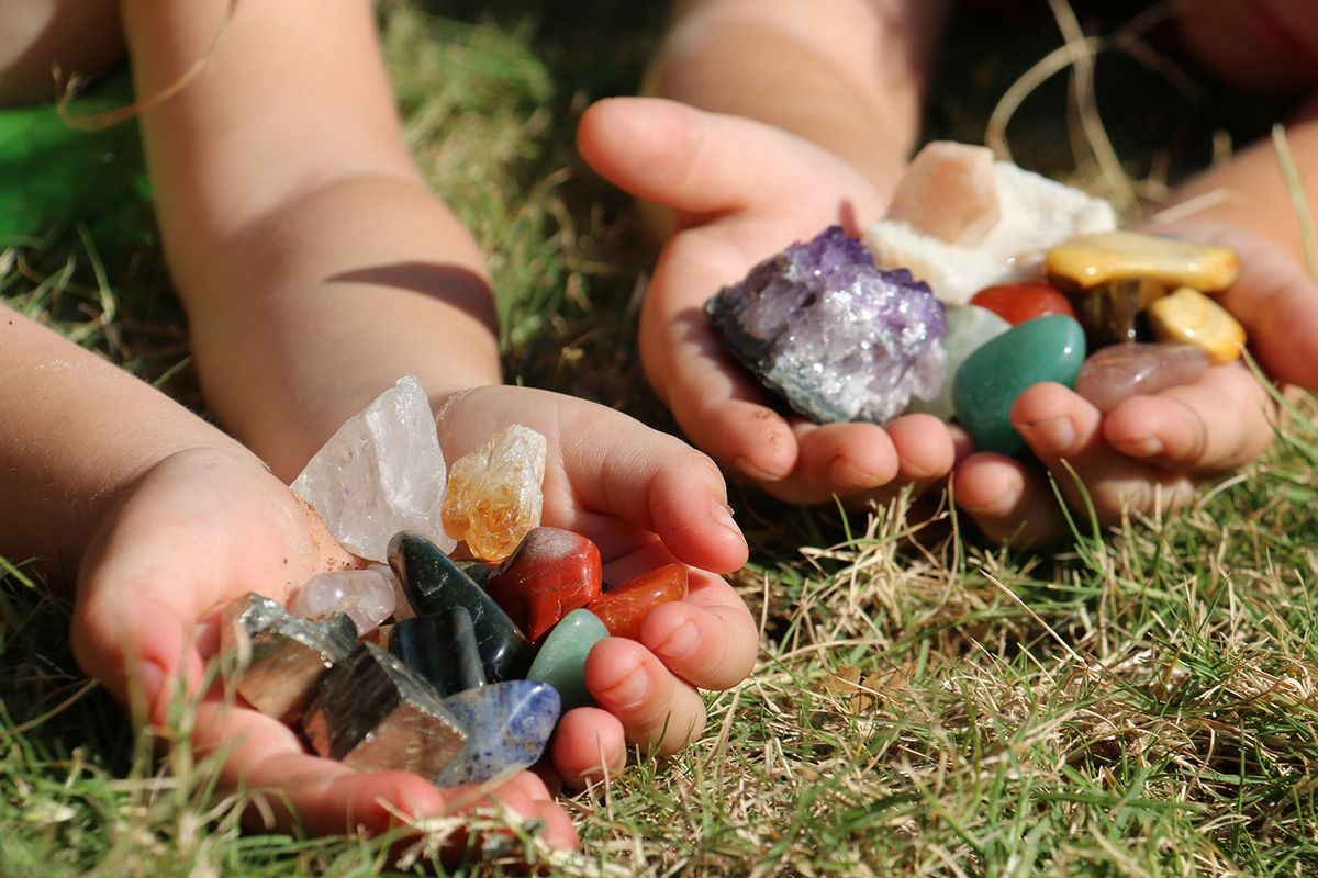 GEODIG - Africa - Tumbled Polished Stones - Geo Dig
